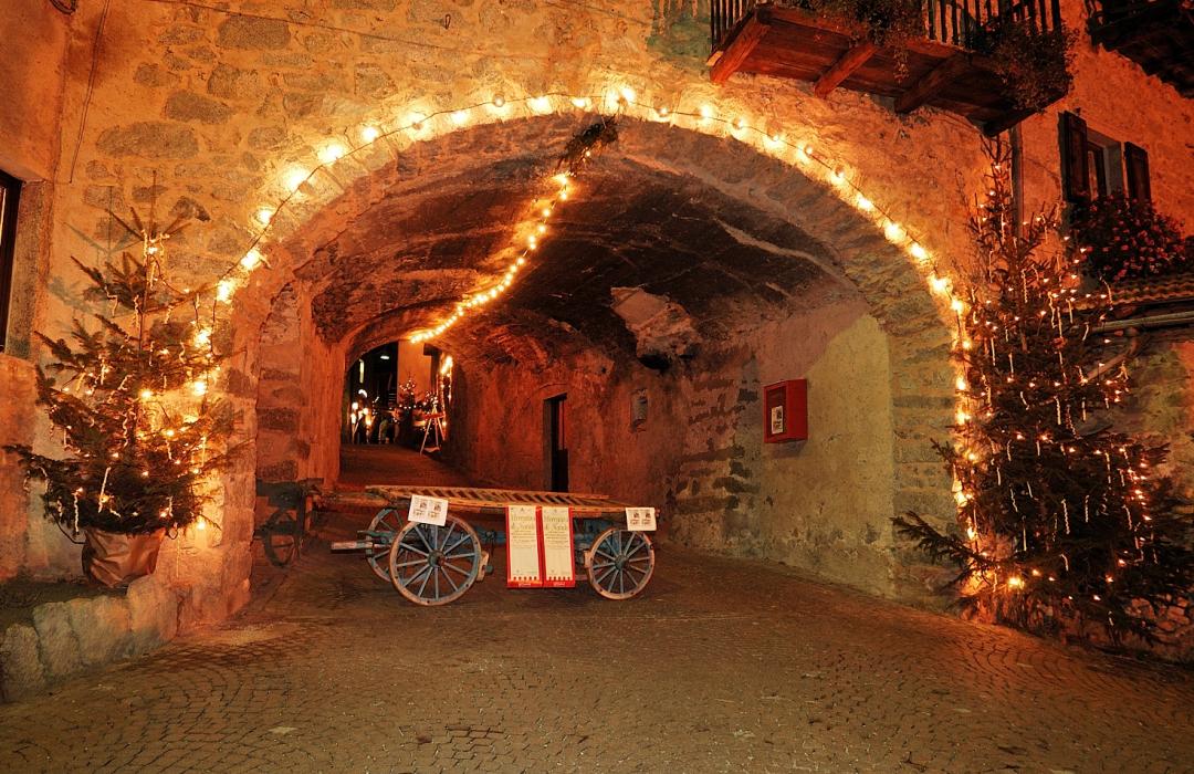Mercatini di Natale in Trentino: Riva del Garda, Trento, Rovereto, Arco, Canale di Tenno e Rango Mercatini di Natale in Trentino: Riva del Garda, Trento, Rovereto, Arco, Canale di Tenno e Rango