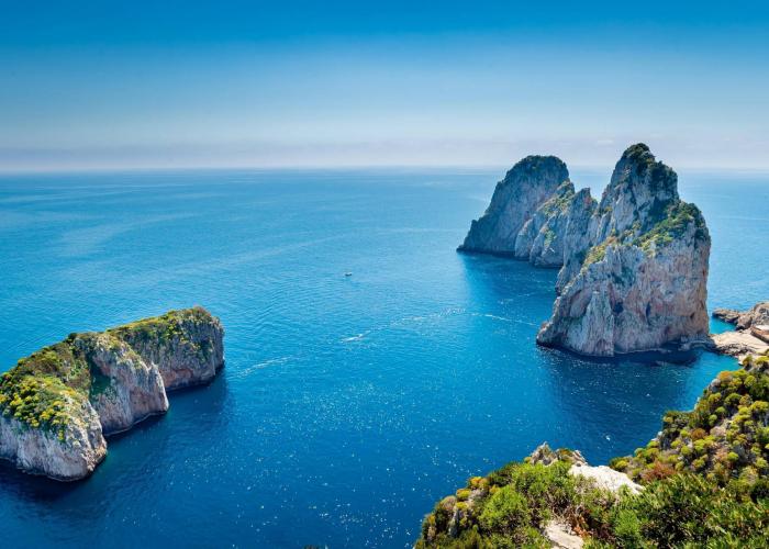 Nel Paese del Sole: Napoli, Reggia di Caserta, Pompei, Capri, Costiera Amalfitana