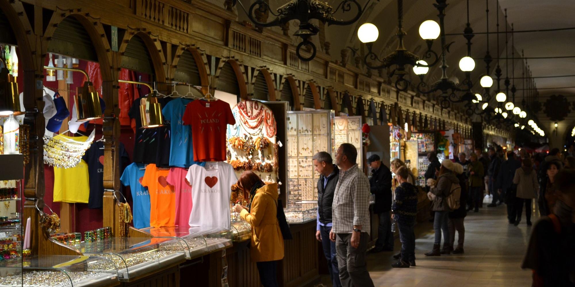 Viaggio a Cracovia - Mercato dei tessuti