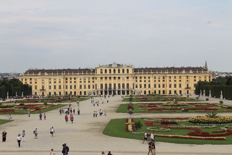 Schonbrunn