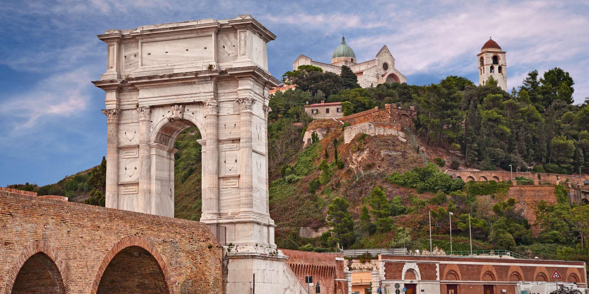 Ancona, Arco di Traiano