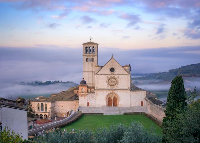 cosa vedere ad assisi e dintorni