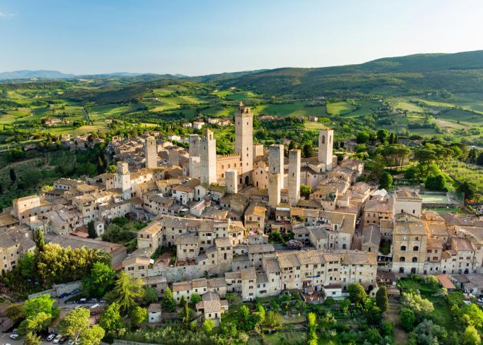 cosa vedere a san gimignano e volterra
