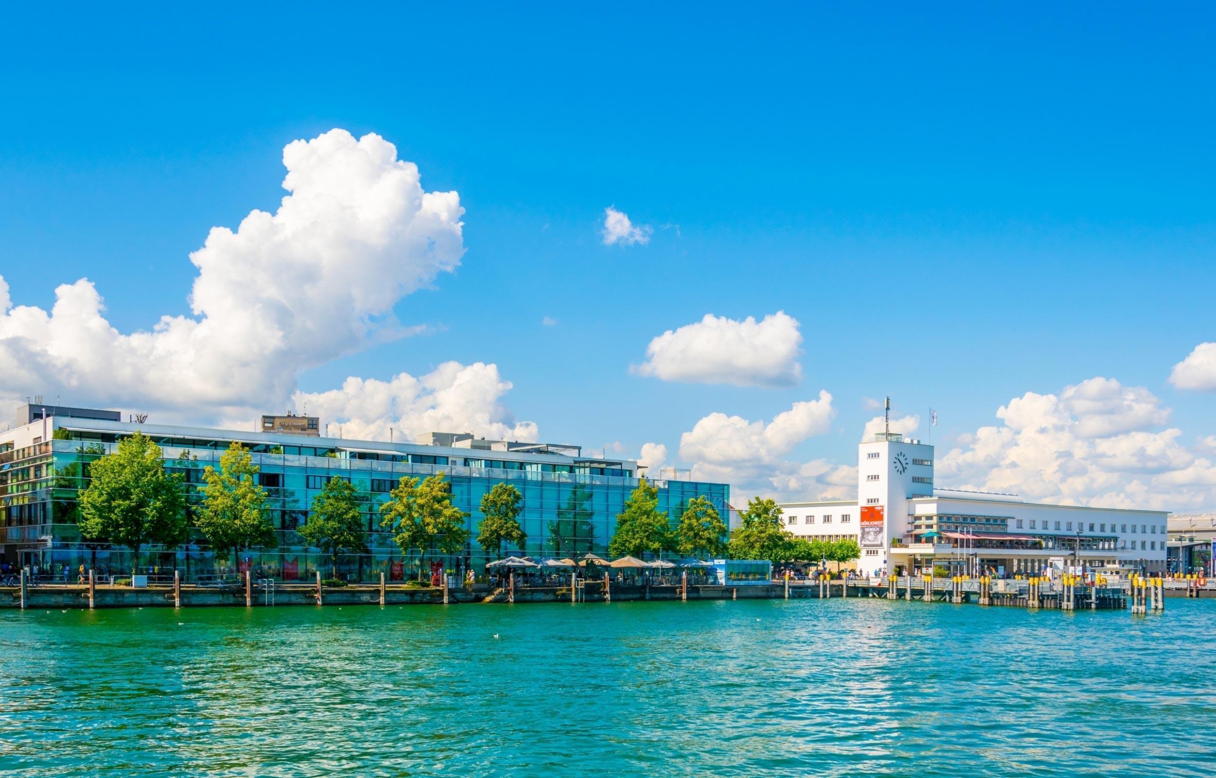 Il Lago di Costanza, l'Isola di Mainau e le Cascate del Reno Il Lago di Costanza, l'Isola di Mainau e le Cascate del Reno