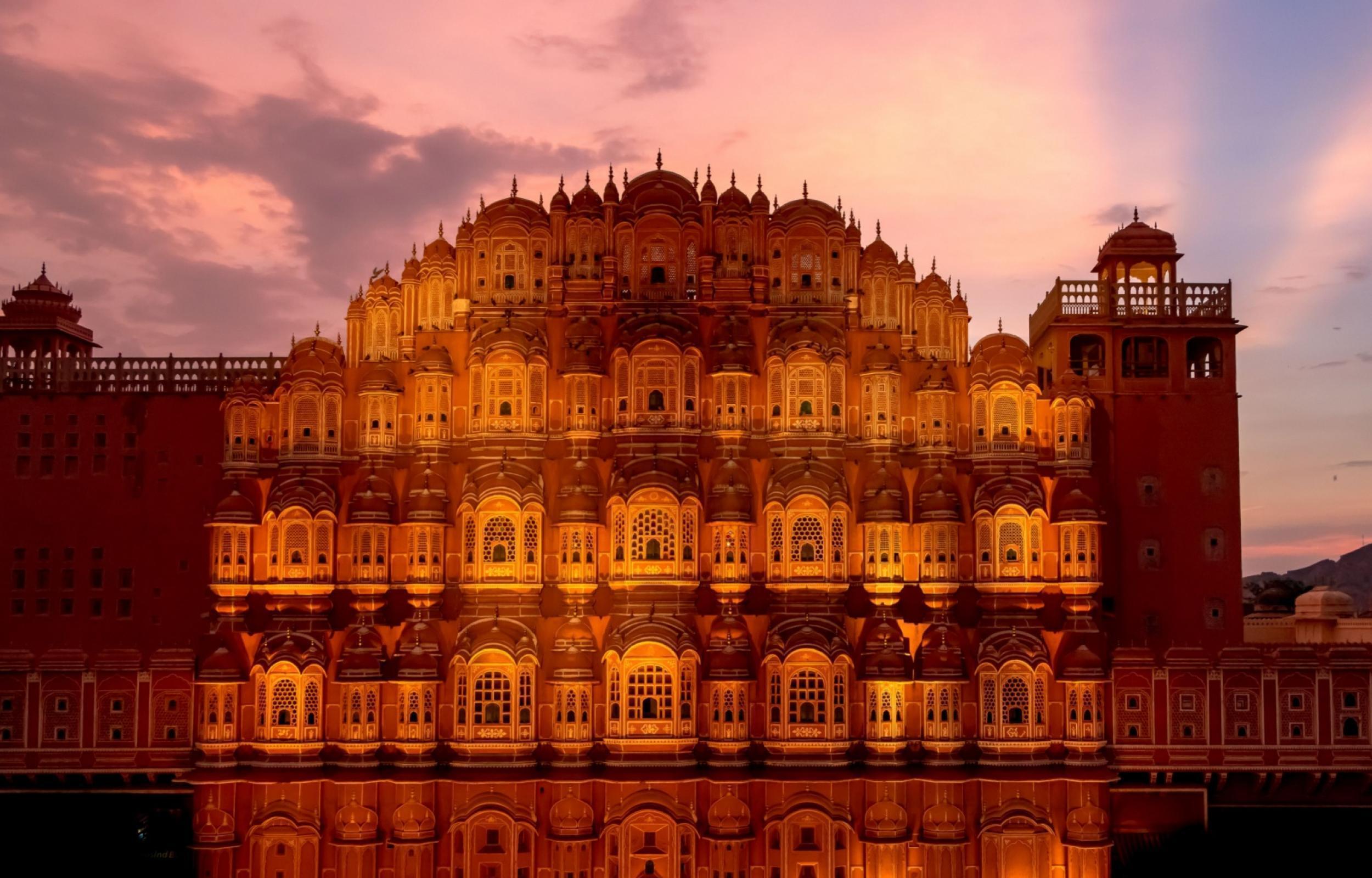 Alla Scoperta dell'India Alla Scoperta dell'India