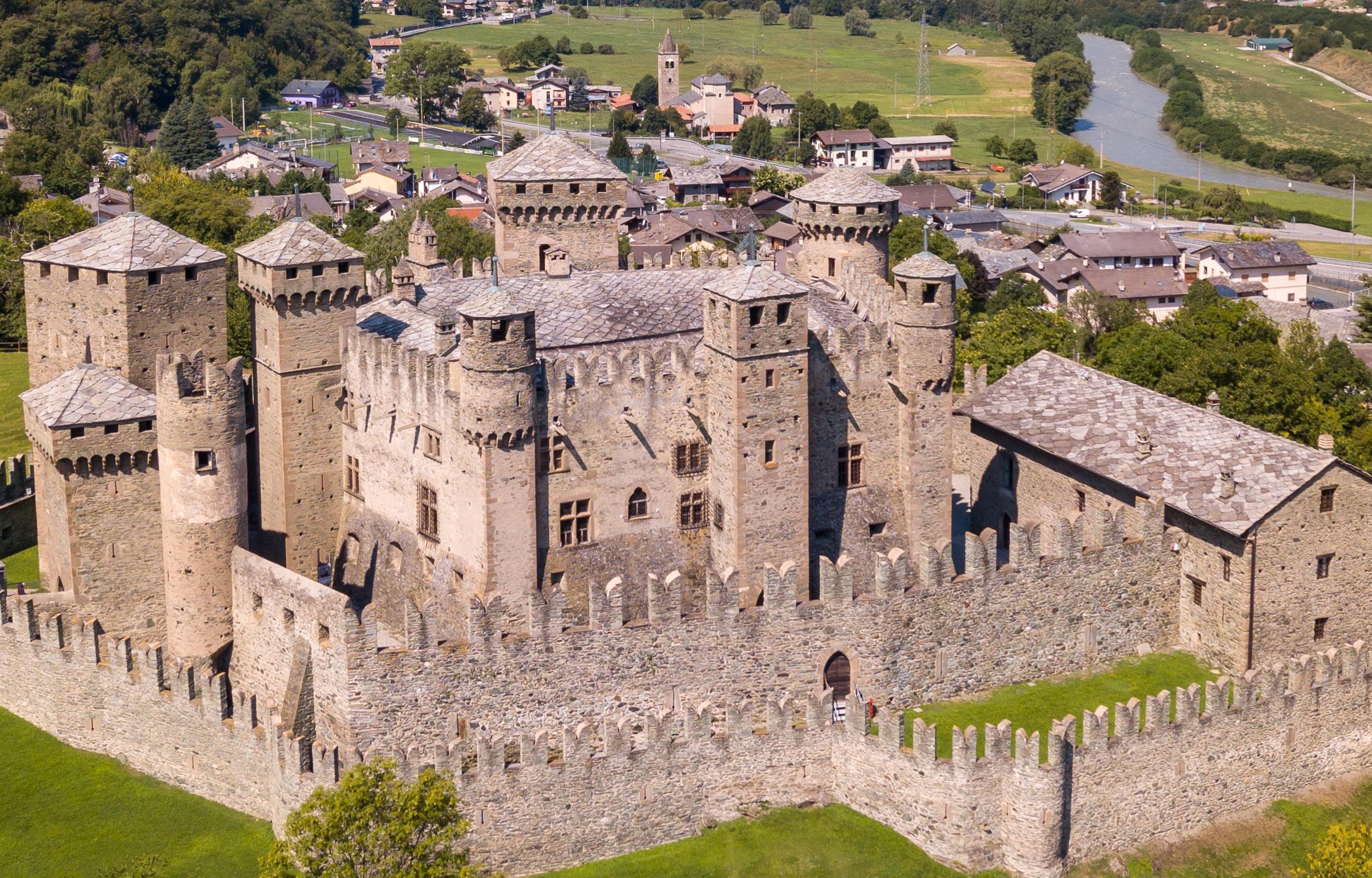 Tour della Val d'Aosta