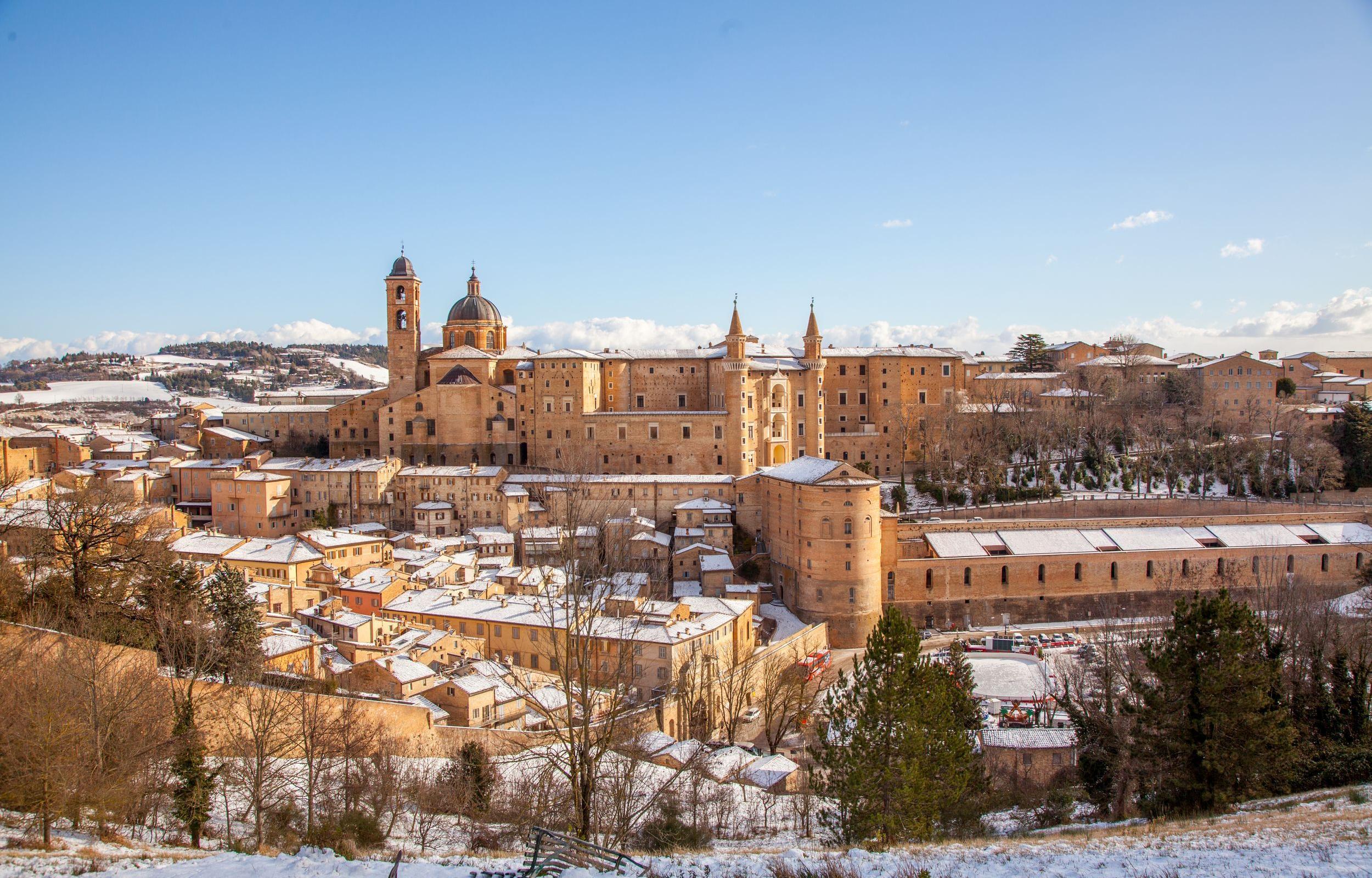 Mercatini di Natale a Gradara, Candelara, Urbino, Sant' Agata Feltria e San Marino Mercatini di Natale a Gradara, Candelara, Urbino, Sant' Agata Feltria e San Marino