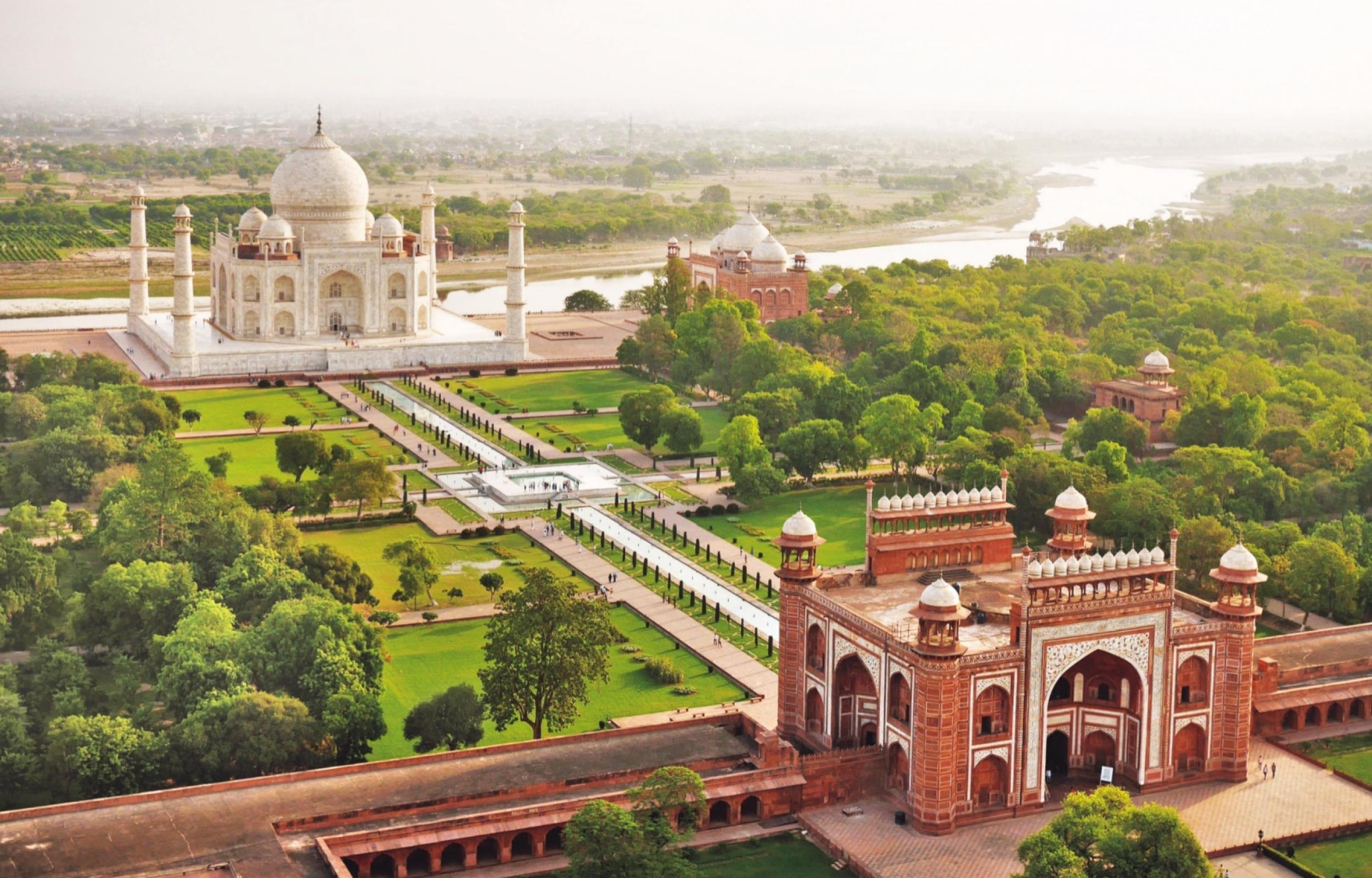 Alla Scoperta dell'India Alla Scoperta dell'India