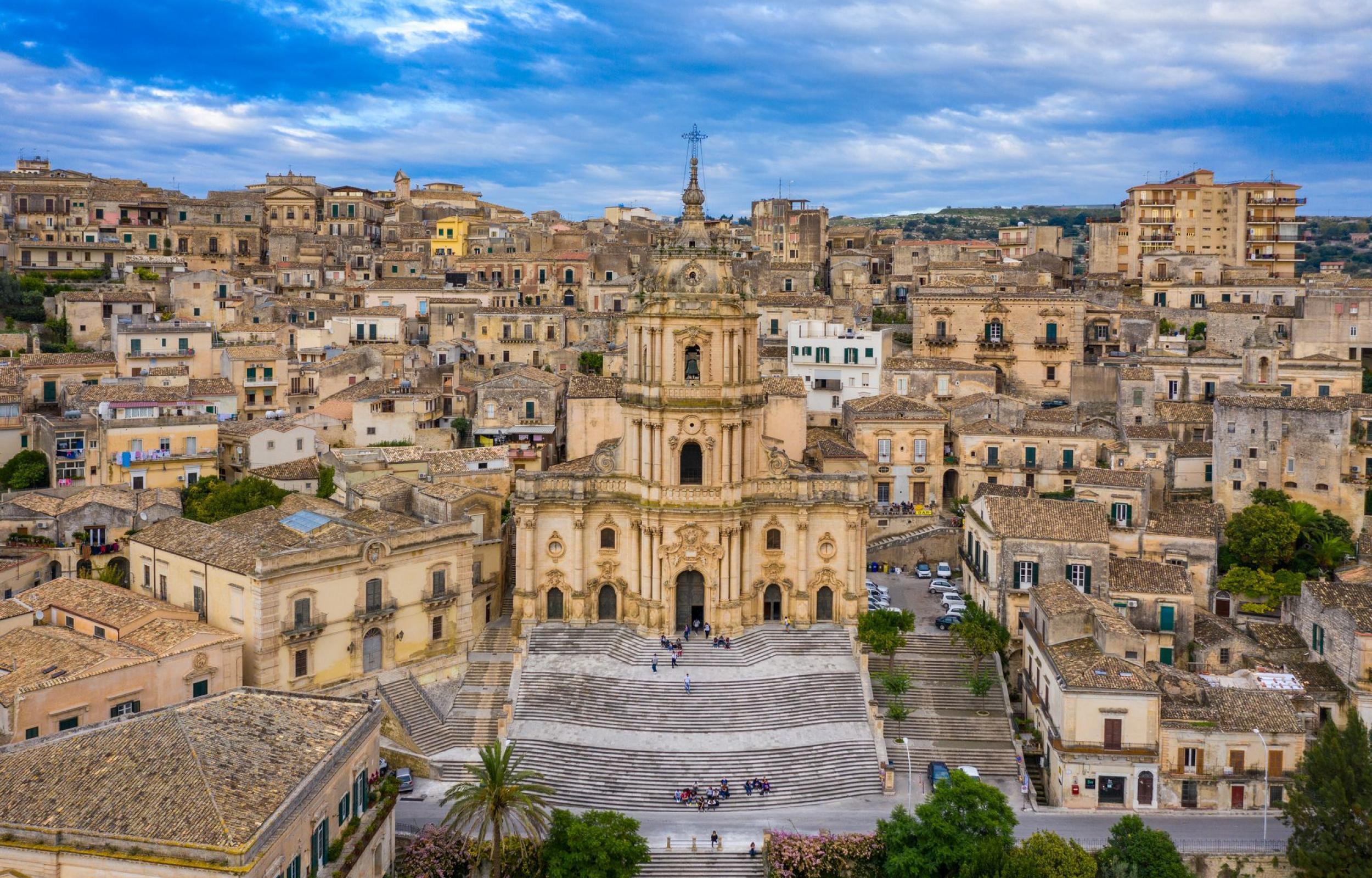 Capodanno in Sicilia Barocca e i luoghi di Montalbano Capodanno in Sicilia Barocca e i luoghi di Montalbano