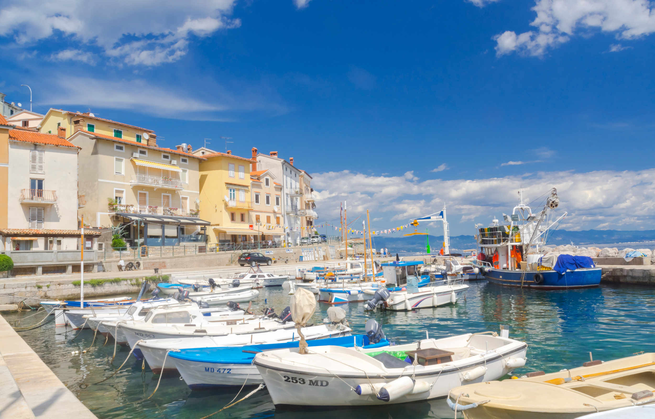 Istria, Abbazia e Grotte di Postumia