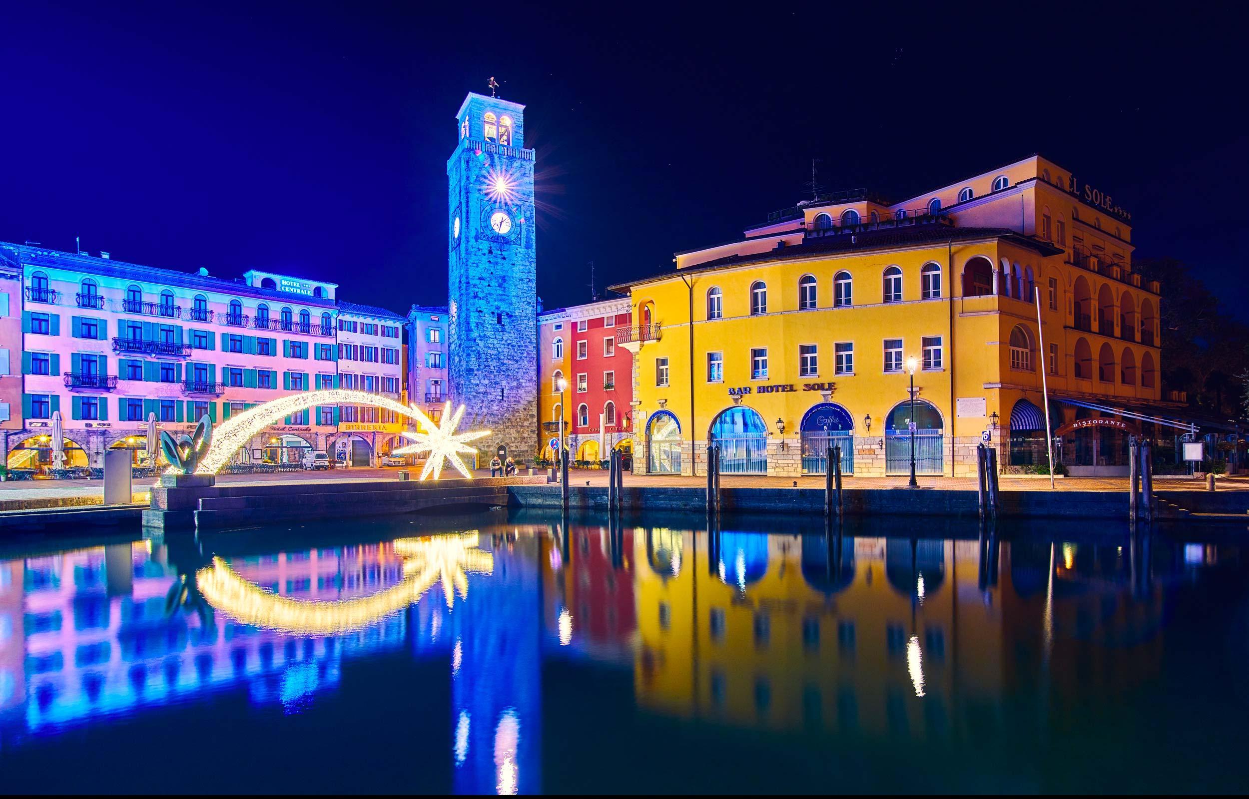 Magiche Atmosfere Natalizie a Rovereto, Ala, Rango e Tenno Magiche Atmosfere Natalizie a Rovereto, Ala, Rango e Tenno