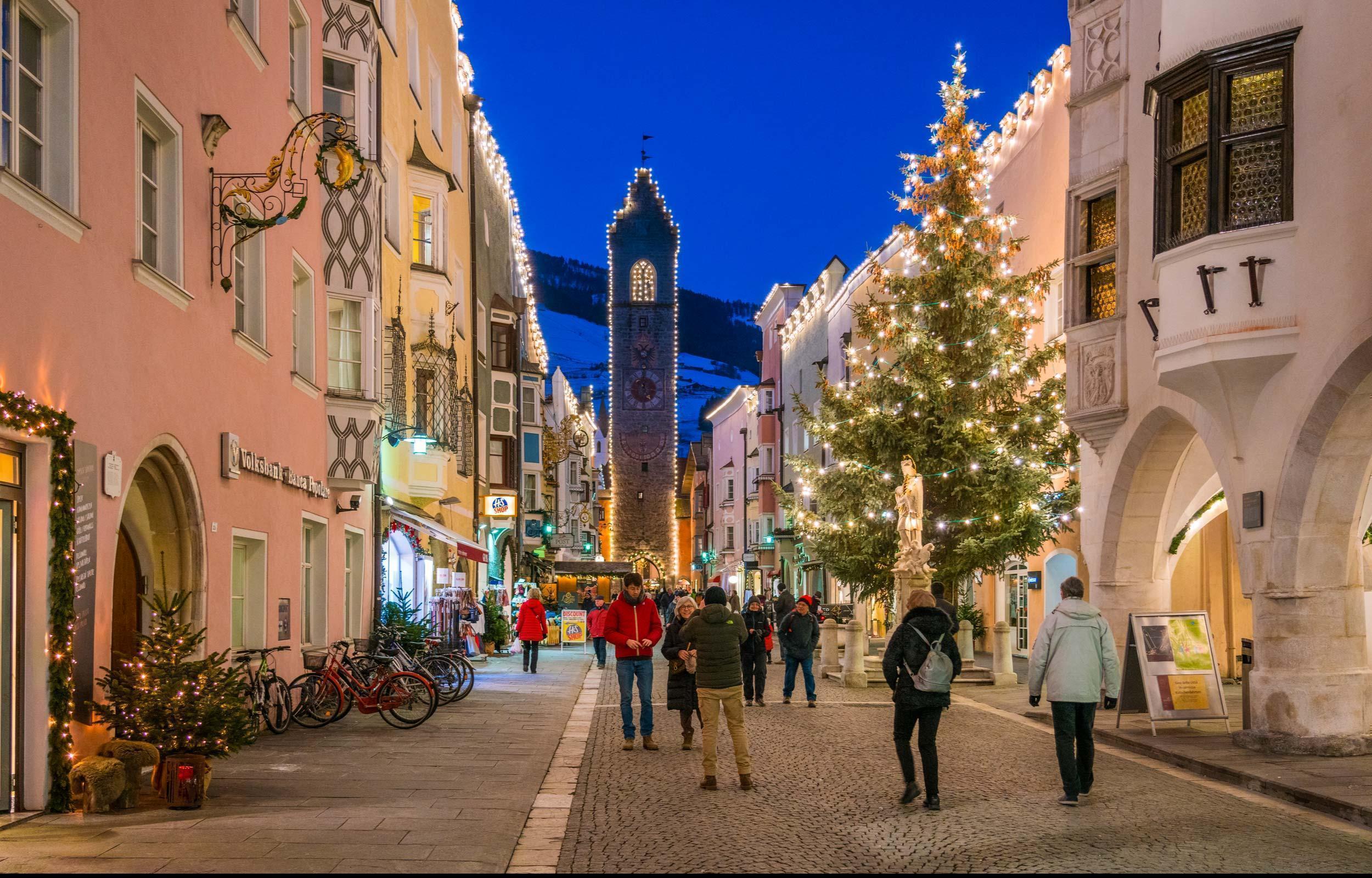 Magiche Atmosfere Natalizie a Vipiteno, Bressanone e Bolzano